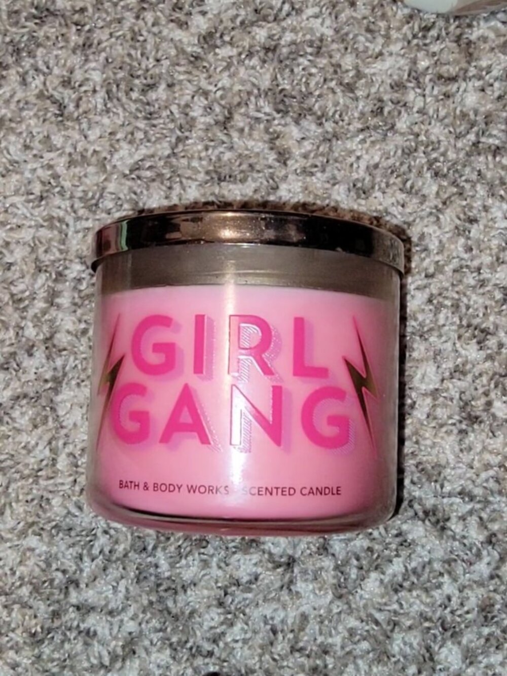 ✨️ SUPER RARE BUBBLEGUM ✨️ GIRL GANG ✨️ BATH AND BODY WORKS CANDLE